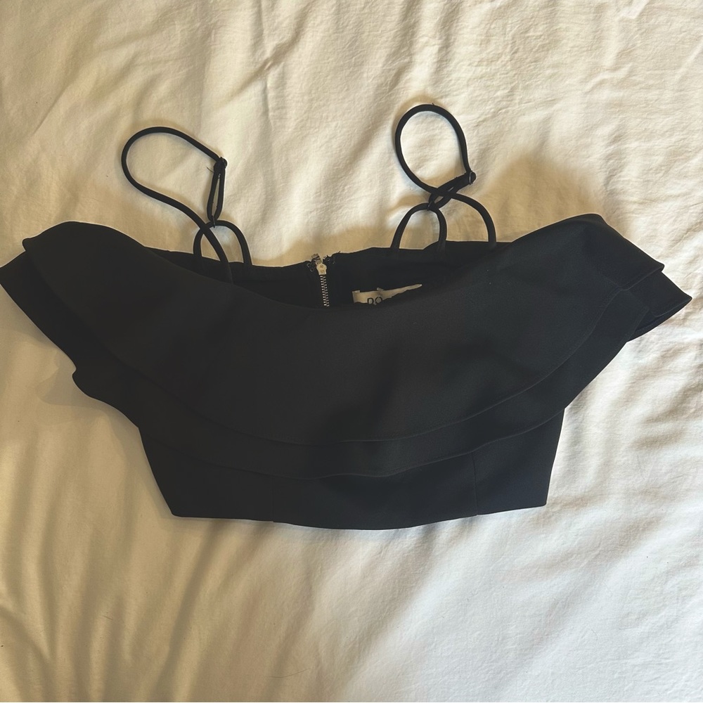 Black crop top. Spaghetti strap. Size s